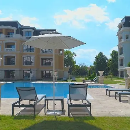 Apartman Relaxing In Carpe With Pool And Parking By Flat Manаger Szent Konstantin és Elena