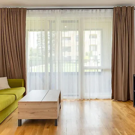 Relaxing In Carpe With Pool And Parking By Flat Manаger Apartman Szent Konstantin és Elena