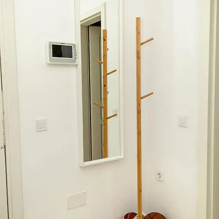 Relaxing In Carpe With Pool And Parking By Flat Manаger Apartman *
